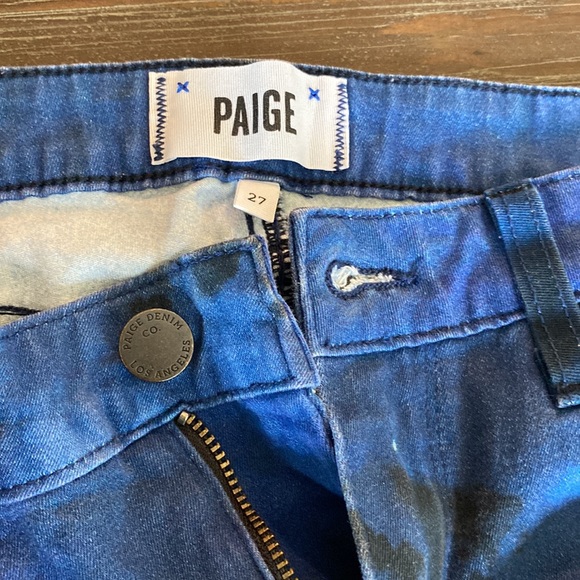 Paige denim ladies jeans with starry night type scene in size 27. - Picture 6 of 10